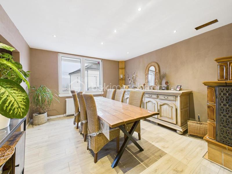 Maison - 165 m² - 6 pièces