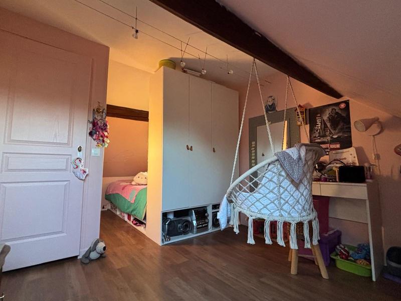 Maison - 127 m² - 7 pièces