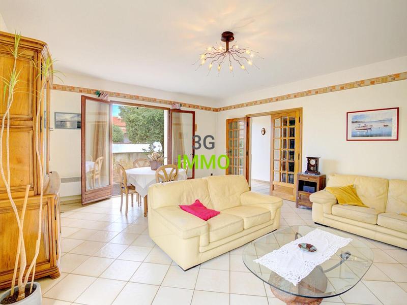 Maison traditionnelle - 120 m² - 4 pièces