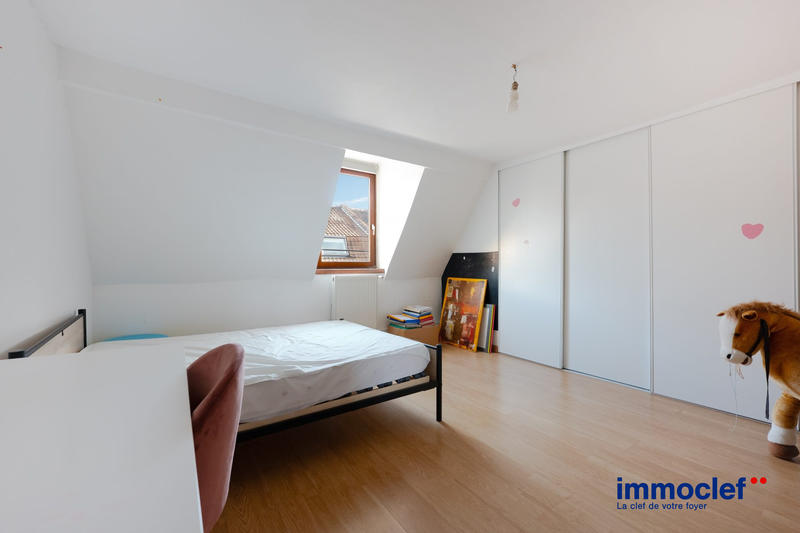 Maison - 112 m² - 4 pièces