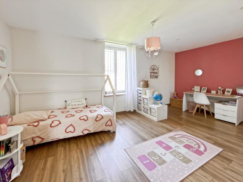 Maison de village - 118 m² - 4 pièces