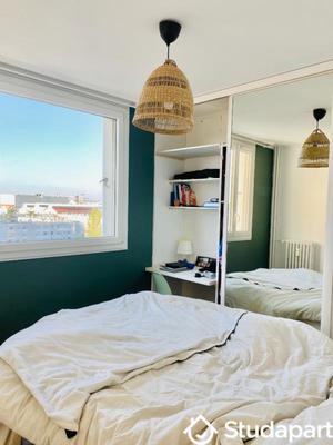 Chambre - 10 m² - 1 pièce