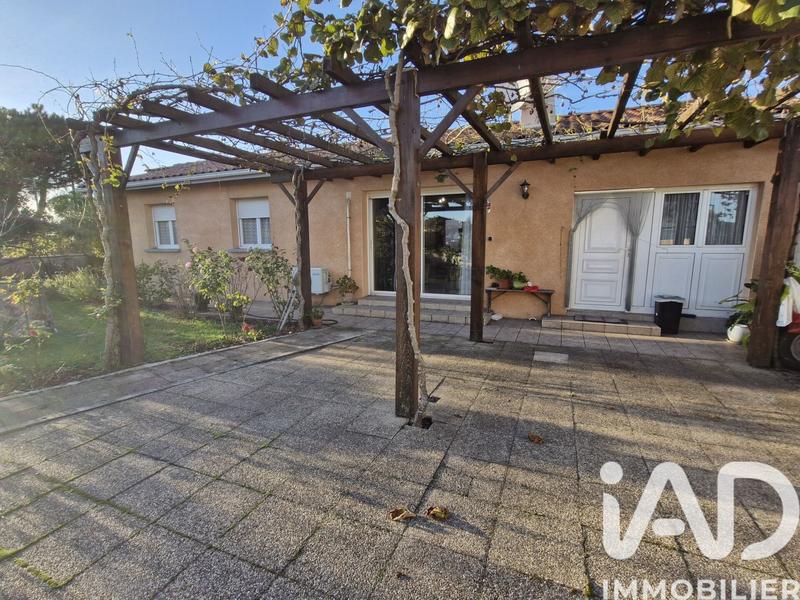 Maison - 102 m² - 5 pièces