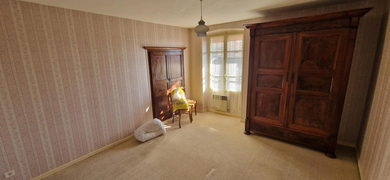 Maison de village - 171 m² - 10 pièces