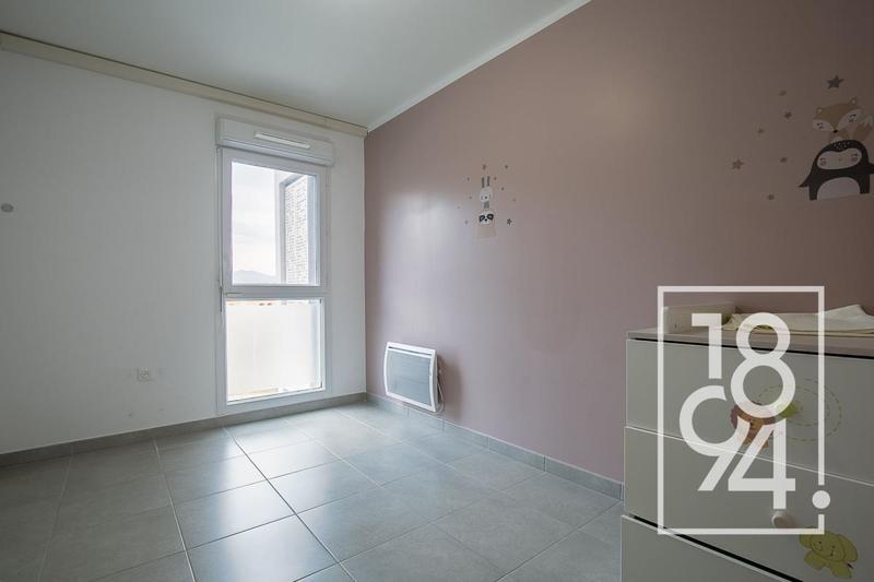 Appartement - 75 m² - 4 pièces