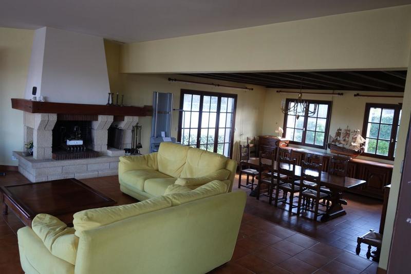 Villa - 268 m² - 6 pièces