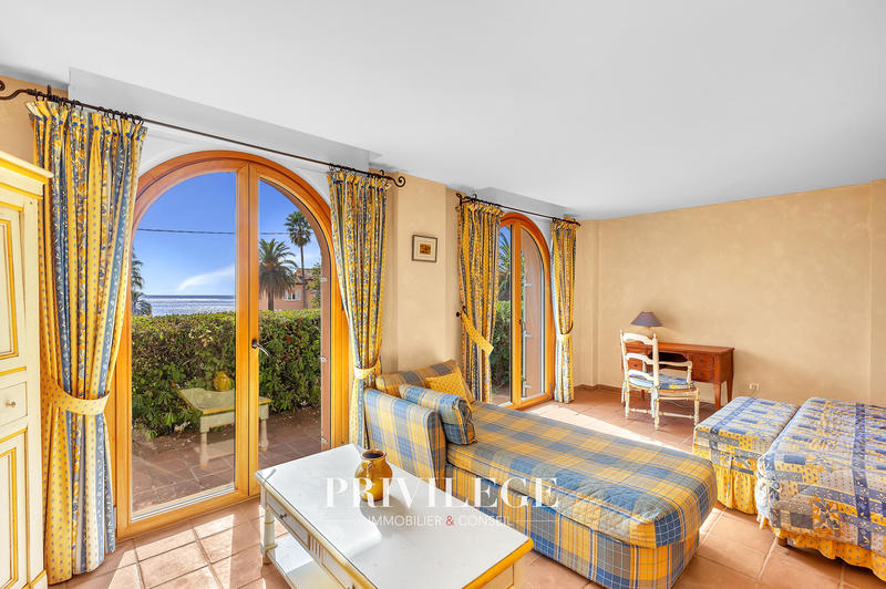 Bastide - 775 m² - 11 pièces