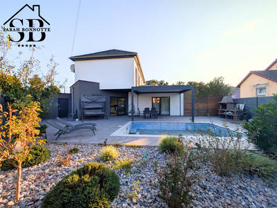 Maison - 145 m² - 5 pièces