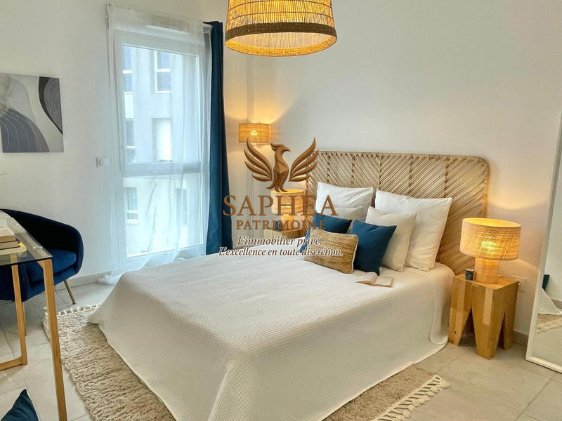 Appartement - 75 m² - 3 pièces