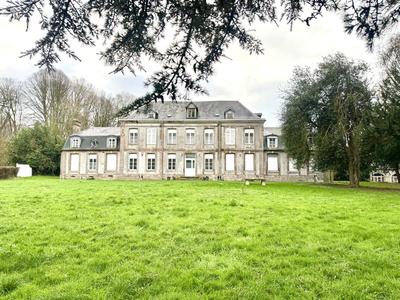 Château - 782 m² - 10 pièces