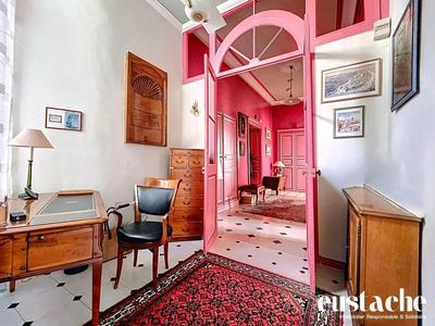 Appartement - 140 m² - 4 pièces