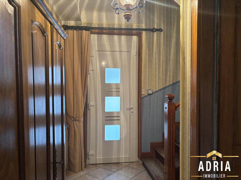 Maison - 88 m² - 5 pièces