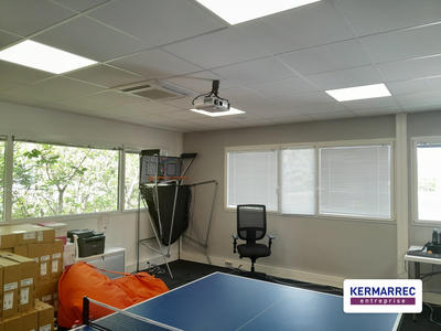 Bureau - 278 m²