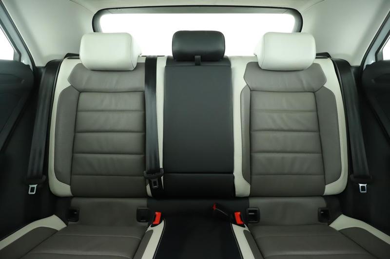 Volkswagen t-Roc 1.5 Tsi Evo Carat Exclusive Dsg7 150 ch