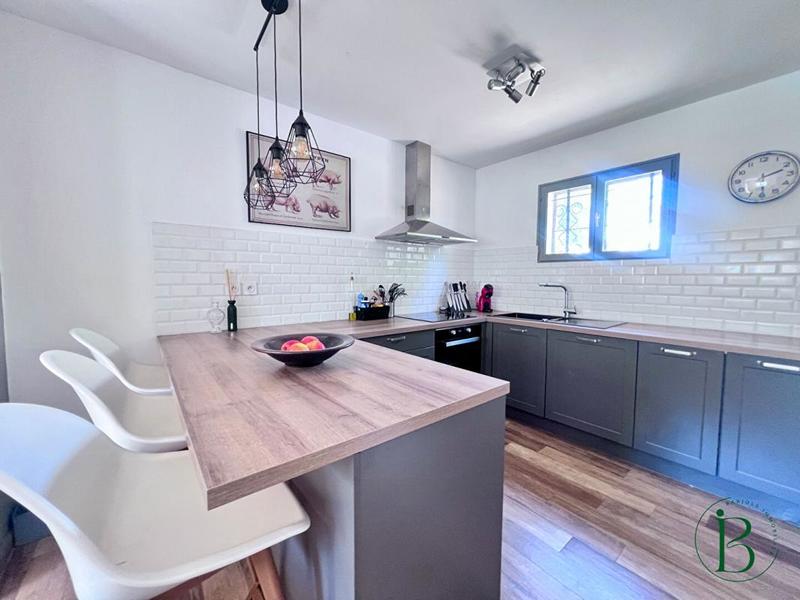 Villa - 117 m² - 6 pièces