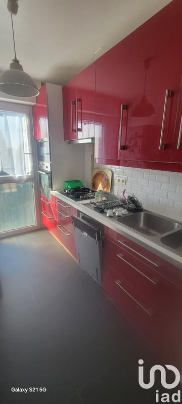 Appartement - 80 m² - 5 pièces