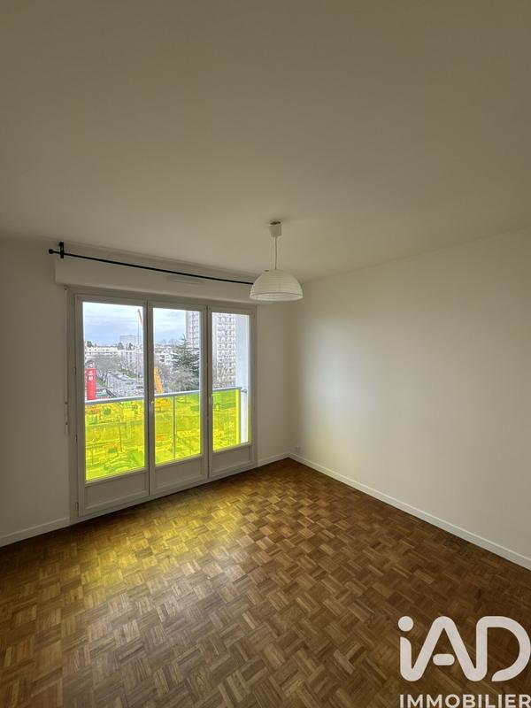 Appartement - 93 m² - 5 pièces