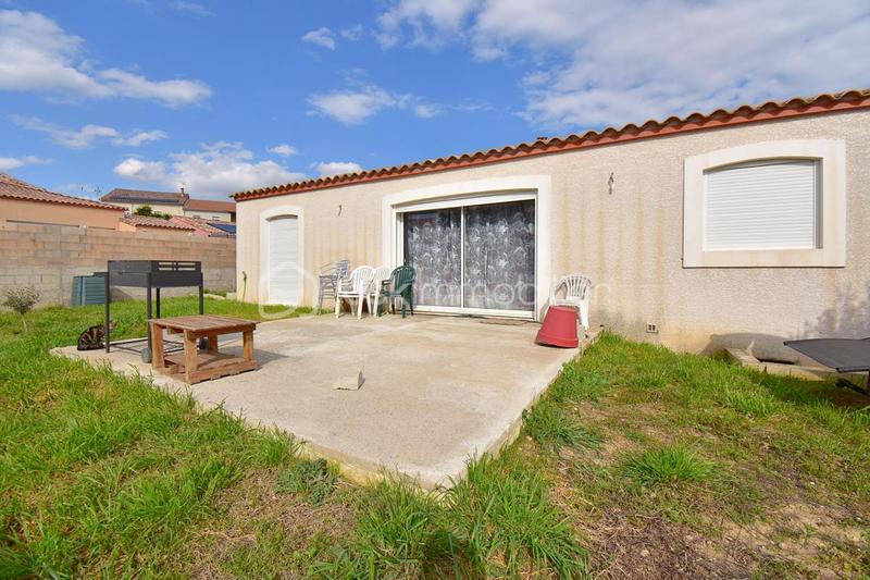 Villa - 100 m² - 5 pièces