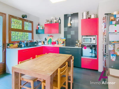 Maison - 130 m² - 5 pièces