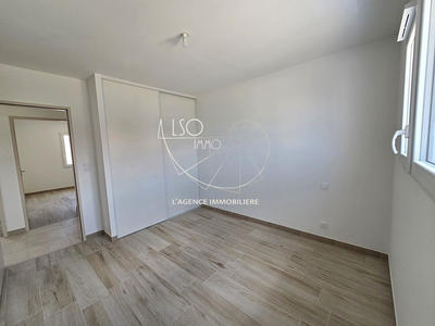 Maison - 80 m² - 4 pièces