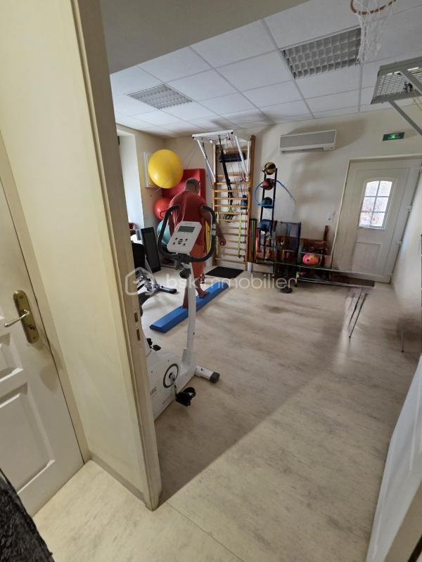 Immeuble - 254 m² - 12 pièces