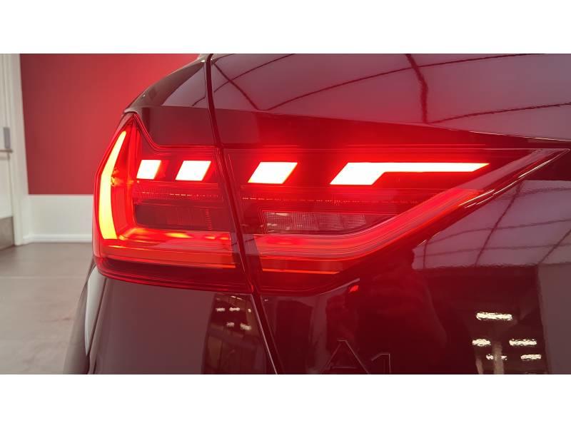 Audi A1 sportback 30 Tfsi 116 ch s tronic 7 s line