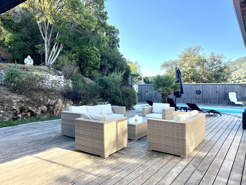 Villa - 179 m² - 7 pièces