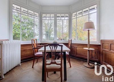 Maison - 228 m² - 5 pièces