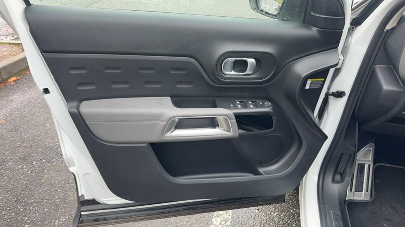 Citroën C5 Aircross 1.6 PureTech 224 Hybrid e-Eat8 Shine Pack - Automatique Toit ouvrant