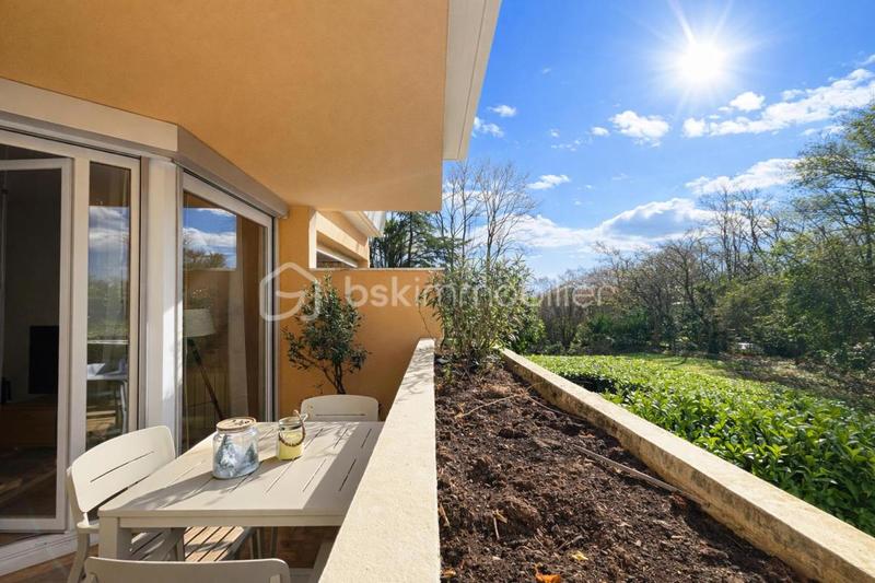 Appartement - 103 m² - 5 pièces