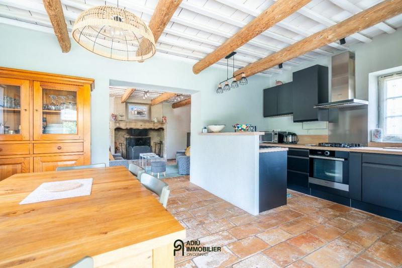 Maison en pierre - 117 m² - 4 pièces