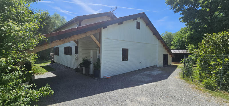 Maison - 146 m² - 6 pièces