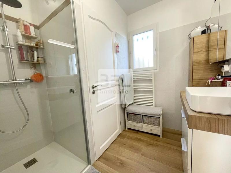 Villa - 225 m² - 7 pièces