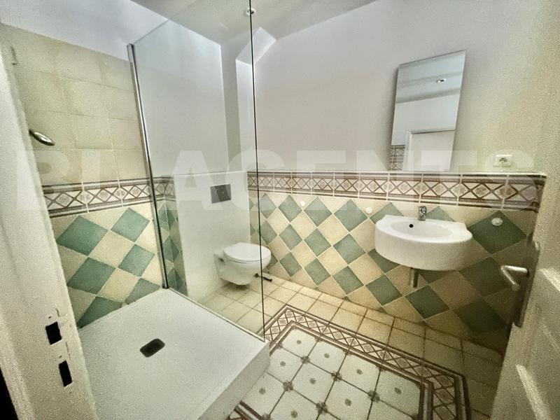 Appartement - 77 m² - 3 pièces