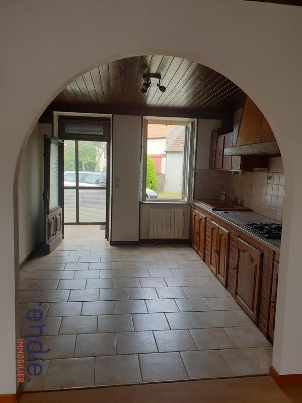 Maison - 64 m² - 4 pièces