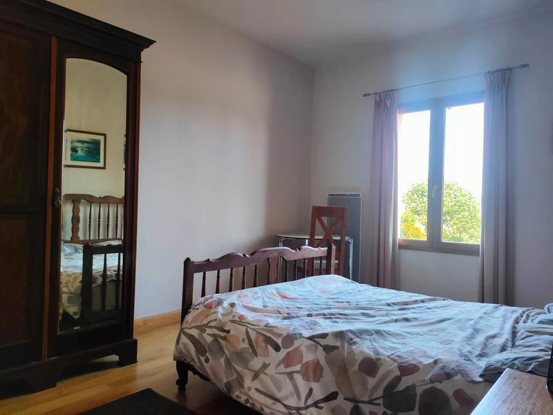 Maison - 243 m² - 9 pièces