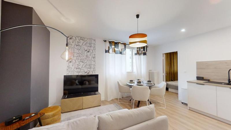 Appartement - 72 m² - 5 pièces