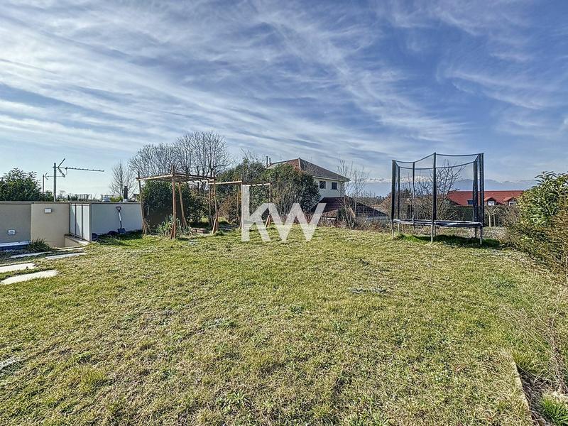 Maison - 127 m² - 5 pièces