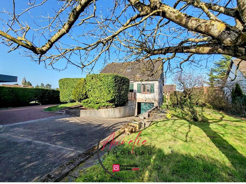 Maison - 107 m² - 6 pièces