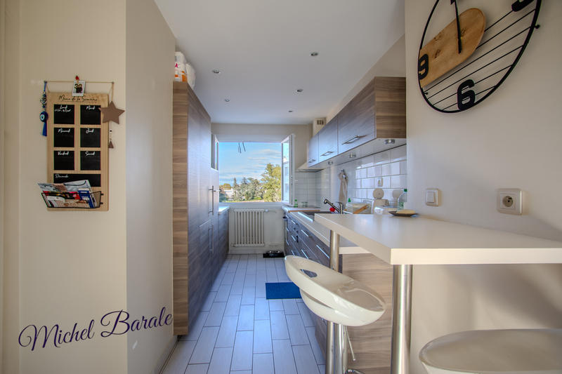 Appartement - 76 m² - 3 pièces