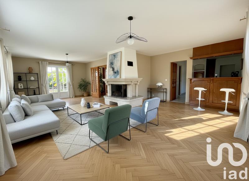 Maison - 178 m² - 7 pièces