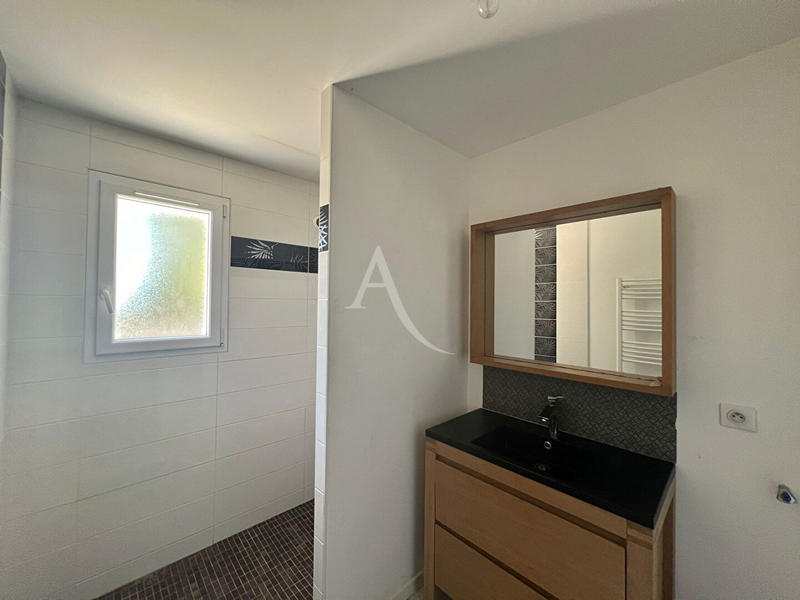 Maison - 165 m² - 7 pièces