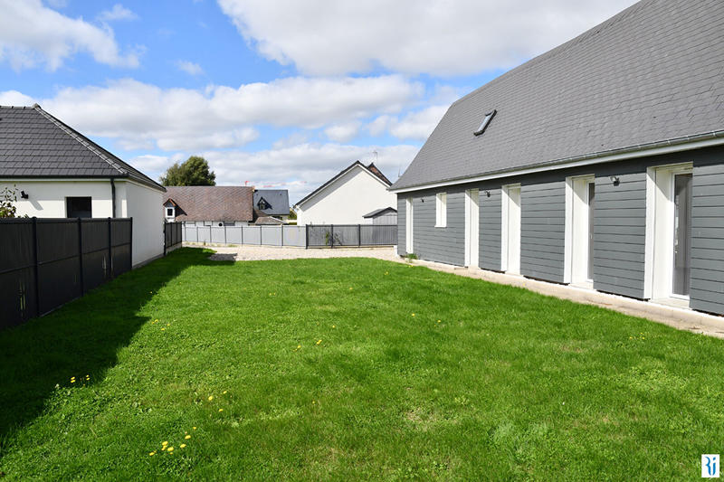 Maison - 98 m² - 5 pièces