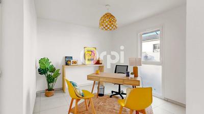 Appartement - 83 m² - 4 pièces