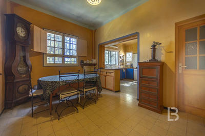 Maison - 322 m² - 10 pièces