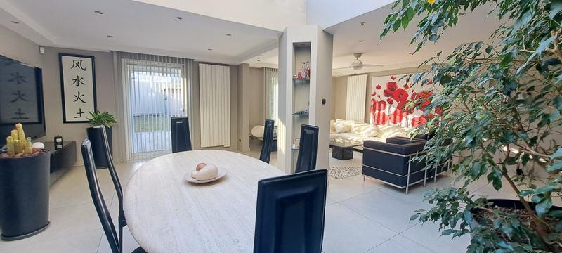 Maison - 104 m² - 5 pièces