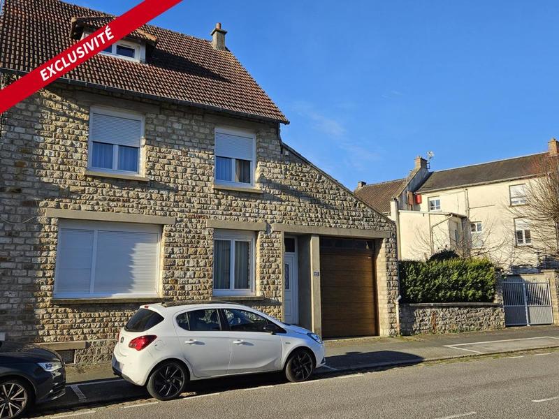 Maison - 121 m² - 6 pièces