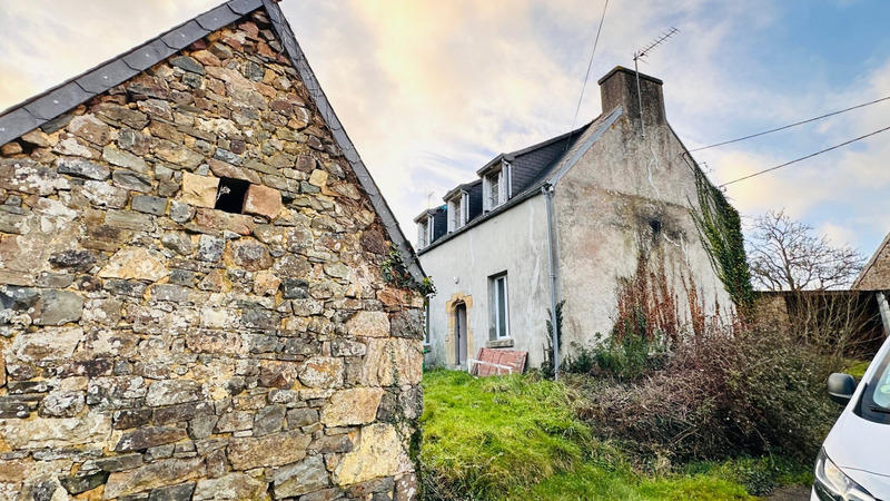 Maison - 85 m² - 5 pièces