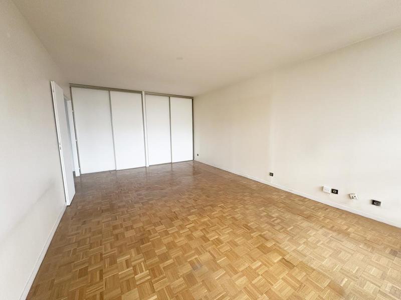 Appartement - 85 m² - 3 pièces