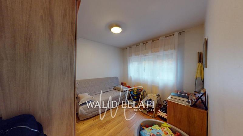 Maison - 215 m² - 5 pièces